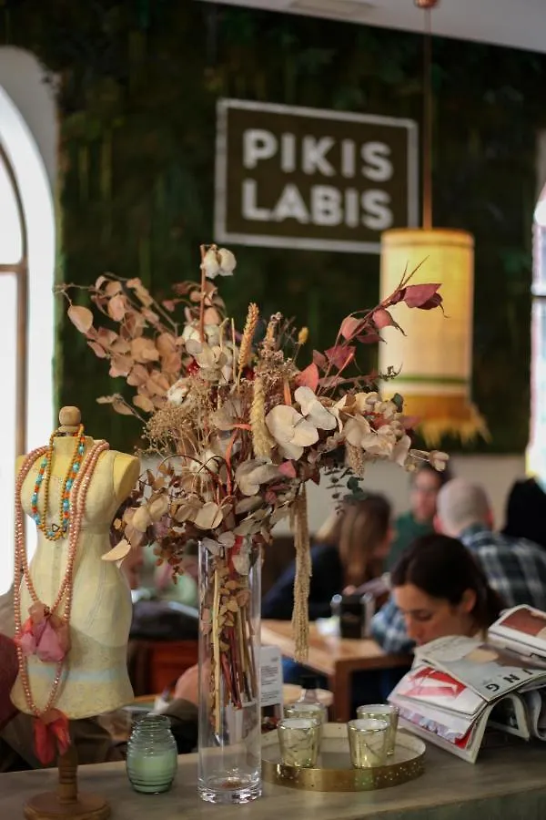Pikis Center Sevilla Apartamento